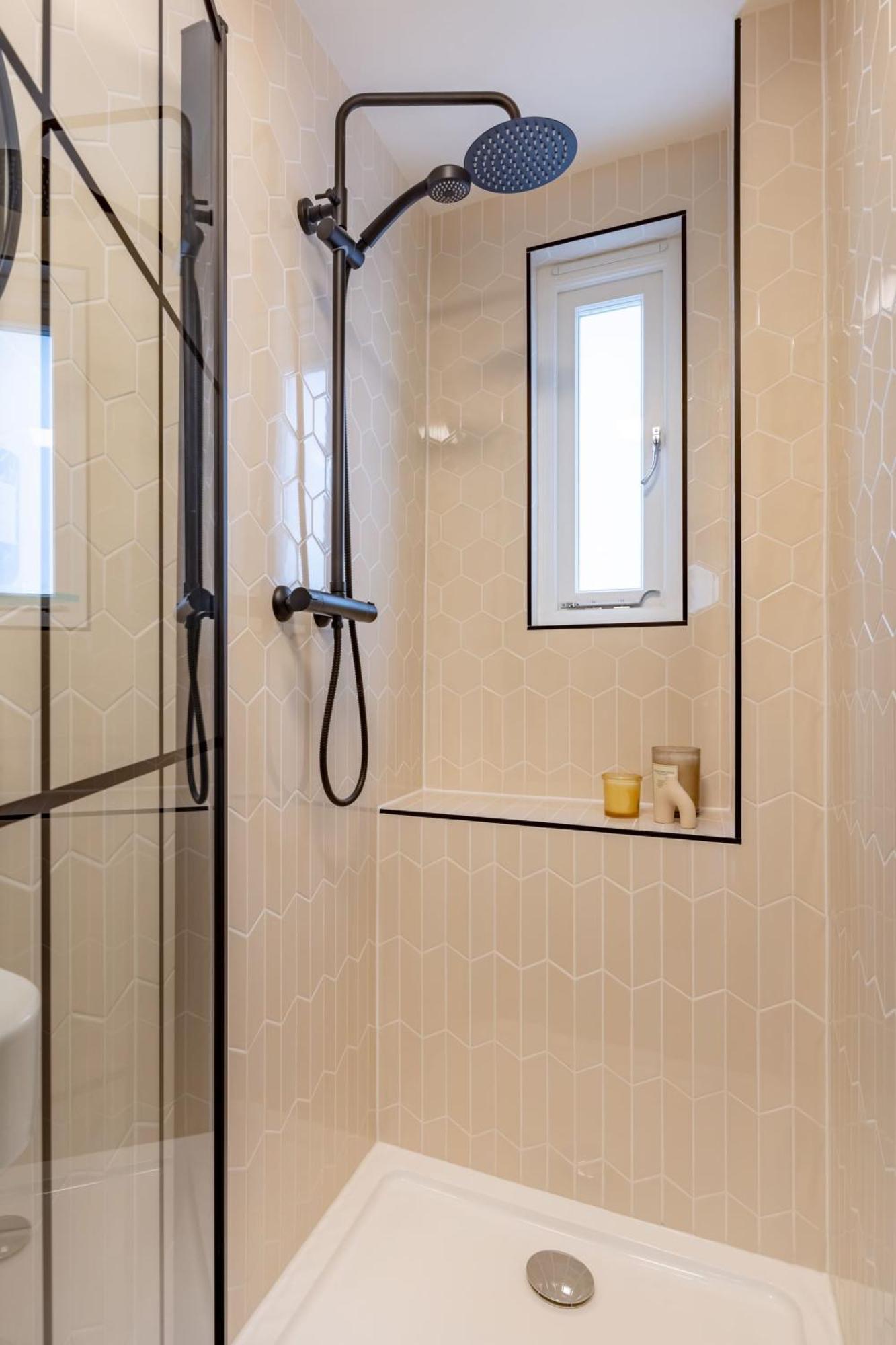 Appartement Bnbnova - 1br - St Paul & The Tube Londen